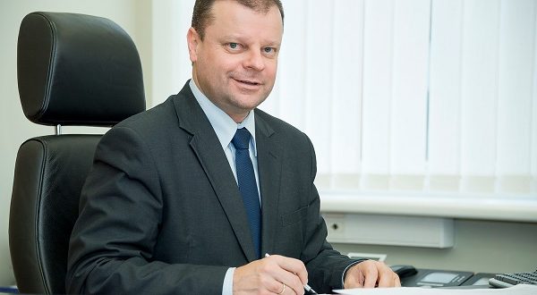 S.Skvernelis antrajame rinkimų ture kviečia balsuoti už Daivarą Rybakovą