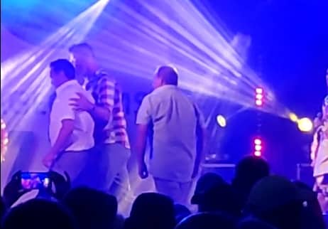 Pagėgių miesto šventės metu P.Gražulio akibrokštas, lipo ant scenos, ragino susirinkusius nekeisti lytinės orientacijos.(video)