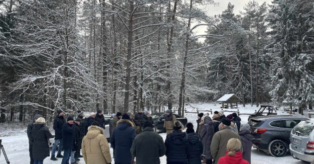 Akcijos "Išsaugokime Pakarklės mišką" dalyviai apnuogino Kauno rajono valdžios keistus sprendimus(video)