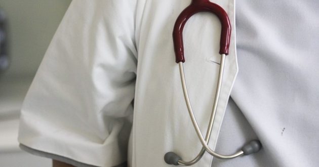 Gydytojų rezidentų  atlyginimų klausimu net trys Seimo nariai susimaišė balsuodami